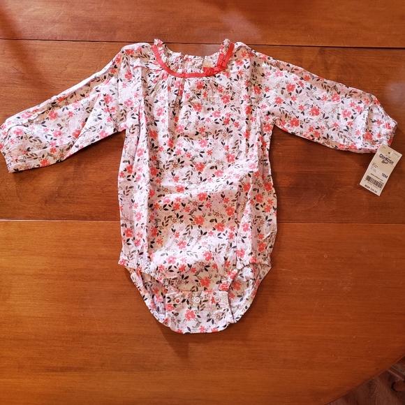 NWT Oshkosh Long Sleeve Onesie